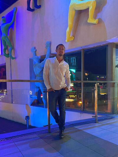  ,   Stanislav, 38 ,   ,   , c , 