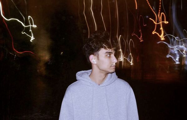  -,   , 27 ,   ,   