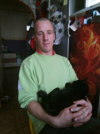  ,   Wolf, 37 ,   
