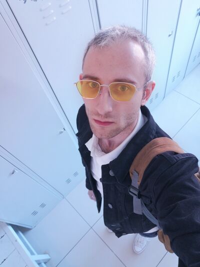  ,   Igor, 32 ,   ,   , c , 
