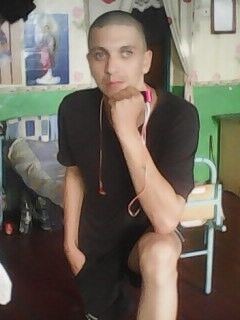  ,   Sergey, 35 ,   