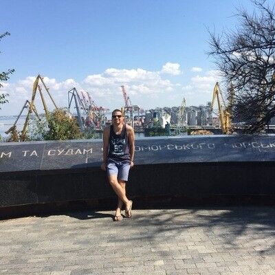  Richmond Hill,   , 26 ,   