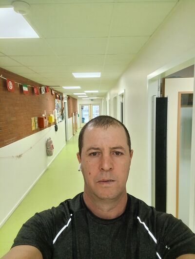  ,   Marseli, 44 ,   ,   