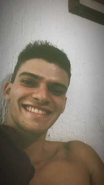  --,   Raffael, 26 ,   ,   