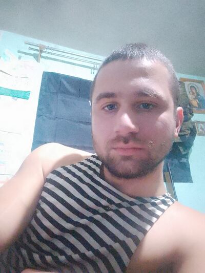  ,   Artur, 30 ,   ,   