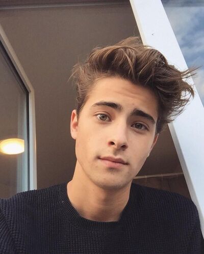  ,   Erik, 21 ,   ,   , 
