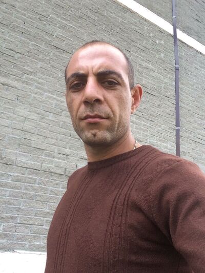  ,   Sargis, 38 ,   ,   