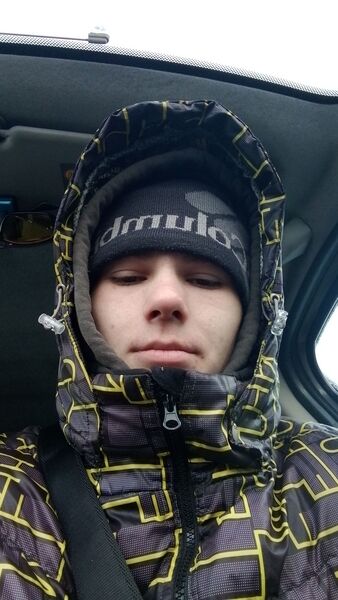  ,   Ivan, 21 ,   ,   