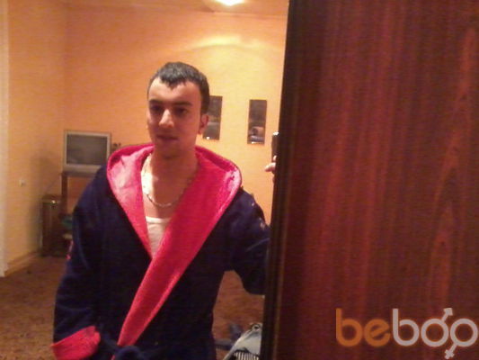  ,   Maxx, 38 ,   