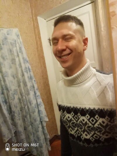  -,   Pavel, 35 ,   ,   