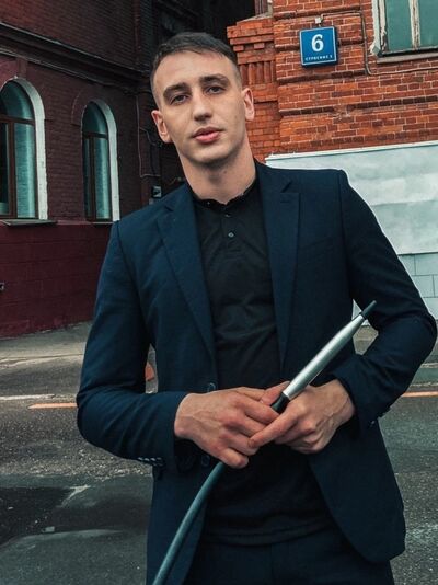  ,   Maxim, 32 ,     , c , 