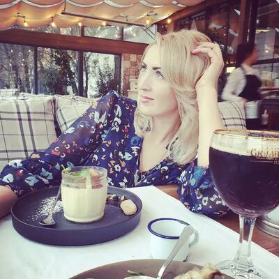  Ciampino,   Oksana, 47 ,     , c 