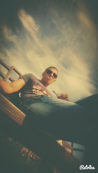  ,   Nik, 37 ,  