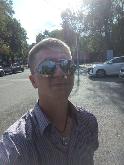  ,   Stepan, 25 ,   ,   