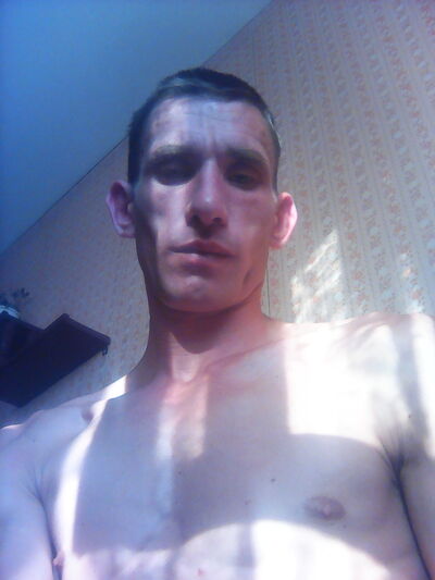  ,   Igor, 42 ,   