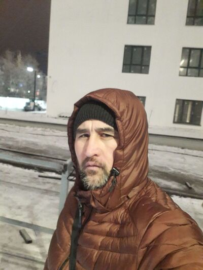  ,   Bobur, 41 ,     