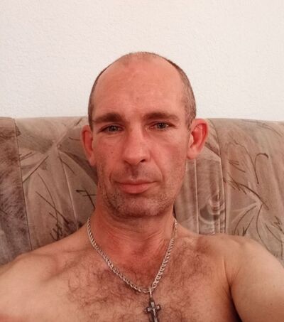  ,   Wladek, 43 ,   ,   
