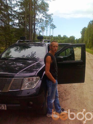  ,   Edgars, 44 ,   