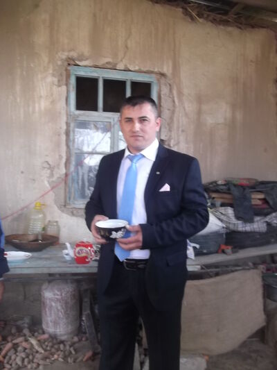  ,   Hamid, 39 ,   