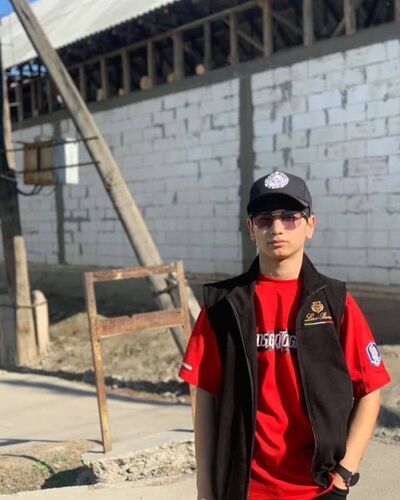  ,   Oyatullox, 22 ,   ,   
