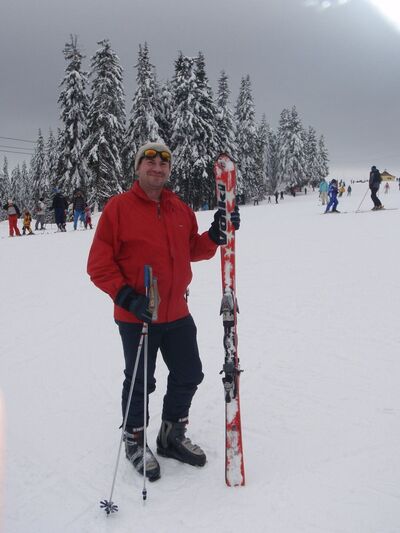  ,   Mihail, 49 ,   ,   , c 