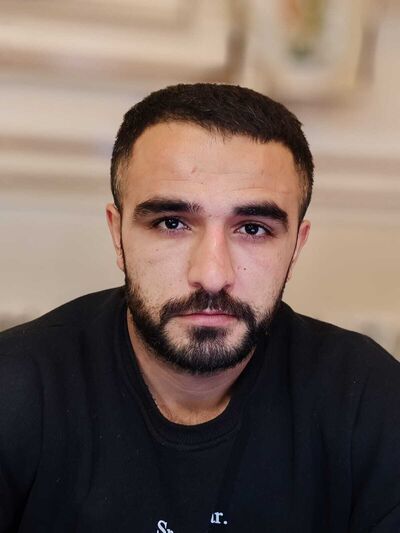  ,   Kamran, 29 ,   ,   