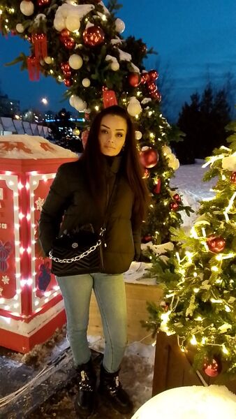  ,   Zara, 34 ,   ,   