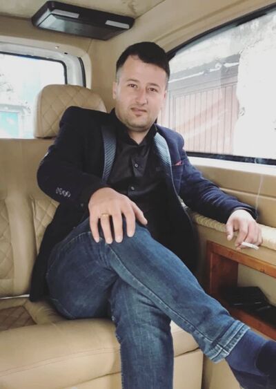  ,   Cai, 32 ,   ,   