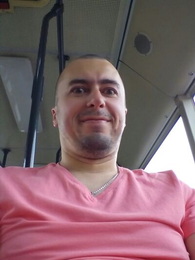  Ozarow Mazowiecki,   , 38 ,   
