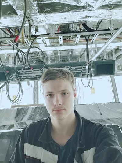   ,   , 21 ,   c 