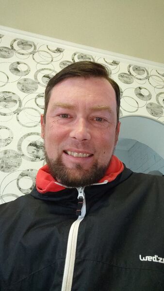  ,   Leon, 33 ,   ,   , c 