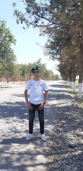  ,   Barber, 24 ,   ,   