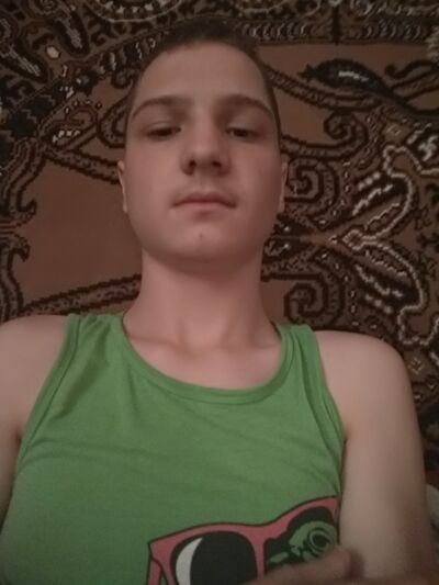  ,   Aleks, 21 ,   ,   