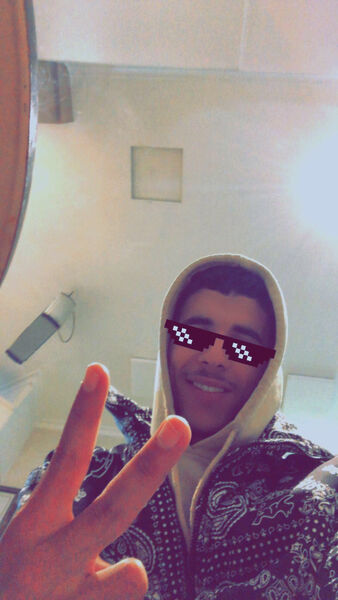  ,   Aymane, 19 ,   ,   