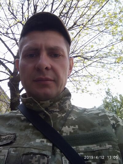  ,   Victor, 50 ,  