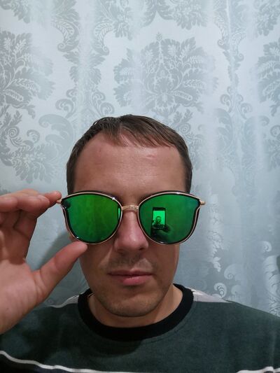  ,   Boris, 39 ,   ,   