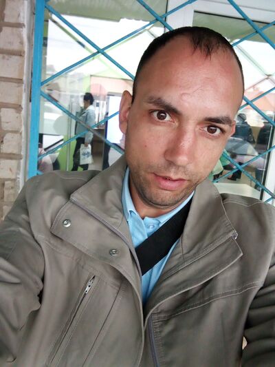 ,   Denis, 39 ,   ,   , c , 