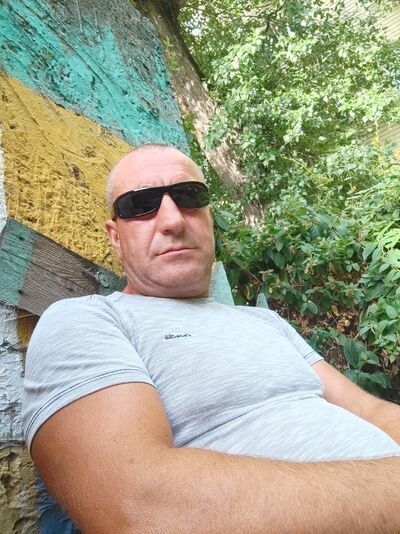  --,   , 52 ,     , c 