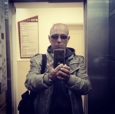  Elat,   , 48 ,     , c 