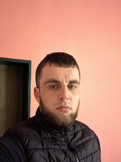  Frankfurt am Main,   Ivan, 25 ,   ,   , c , 