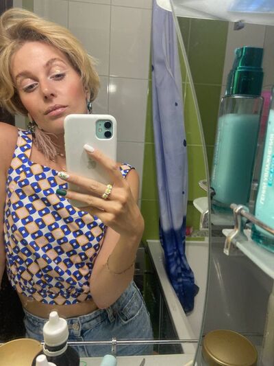  ,   Anna, 30 ,   ,   