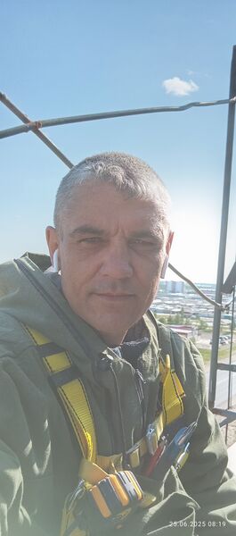  ,   Andrey, 46 ,   c 