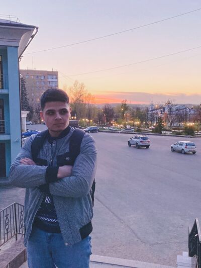  ,   Kolya, 24 ,   ,   