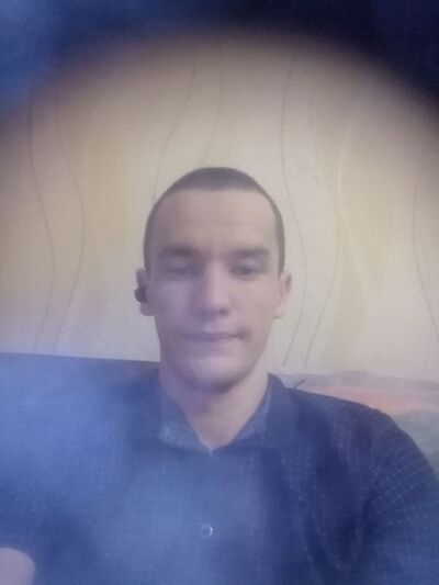  ,   Nafis Huzin, 25 ,     , c 