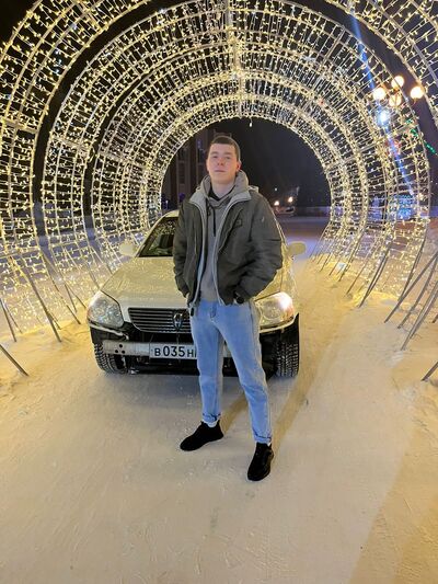  --,   Ilya, 23 ,   ,   