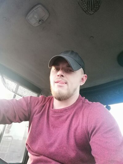  ,   Evgeny, 29 ,   c , 