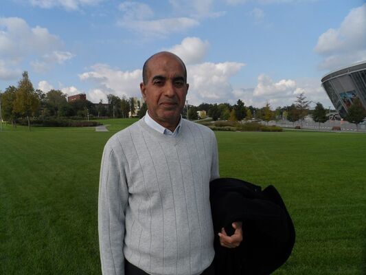 ,   Ali, 55 ,   