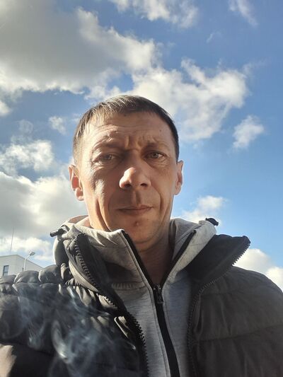  ,   Yarek, 42 ,   ,   