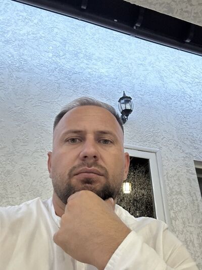 ,   Igor, 32 ,   , 