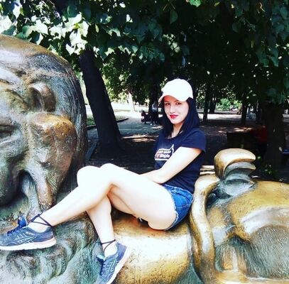  ,   Valeria, 34 ,   ,   , c 
